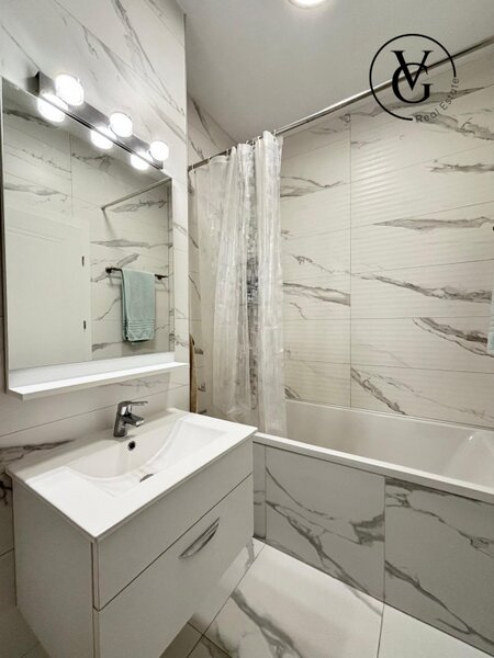 Pipera Apartament 4 camere - 2 locuri de parcare incluse - Zona Pipera